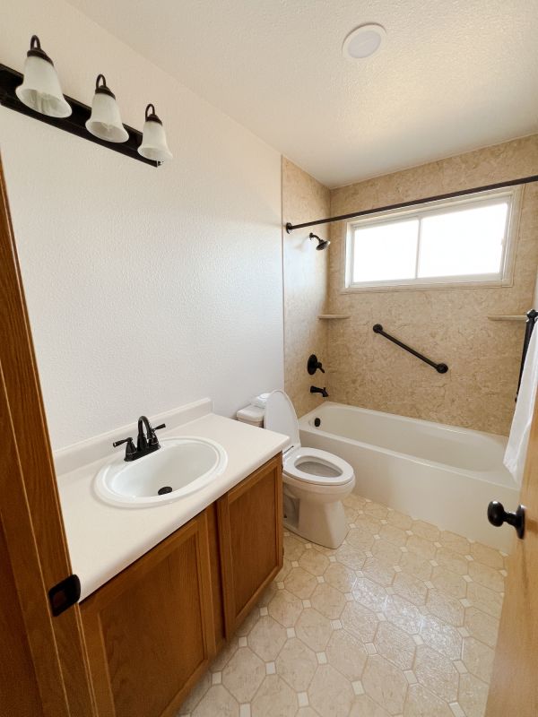 Top Bathroom Remodeling Companies in Brookfield, CT